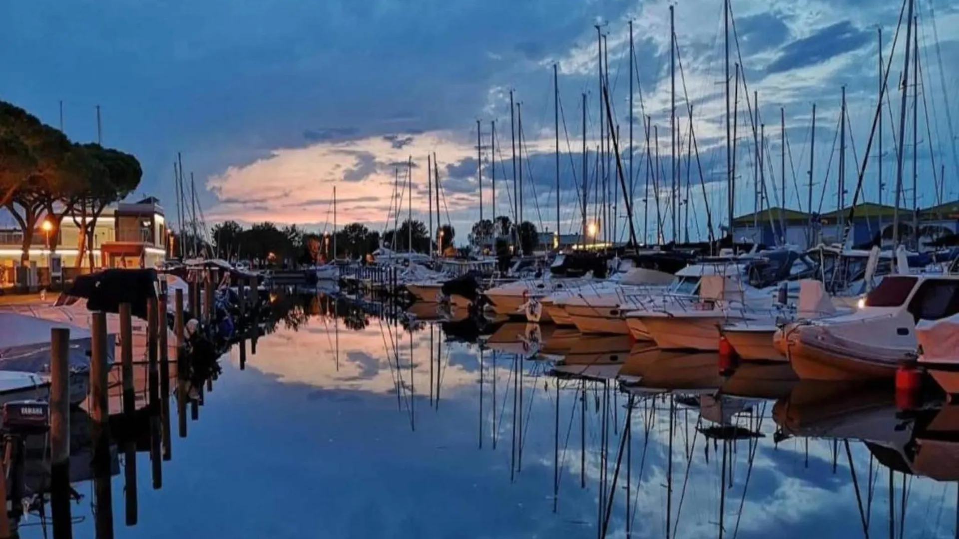 Apartment In Porto Santa Margherita Ve  بورتو سانتا مارغريتا دي كاورل